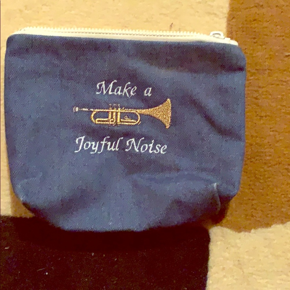 Denim cloth trumpet bag